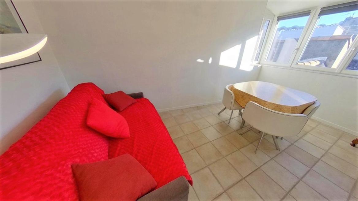 La Terrasse Ensoleillee Arles Camargue Apartment Exterior photo