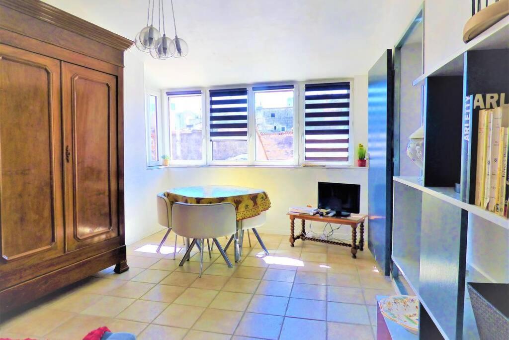 La Terrasse Ensoleillee Arles Camargue Apartment Exterior photo